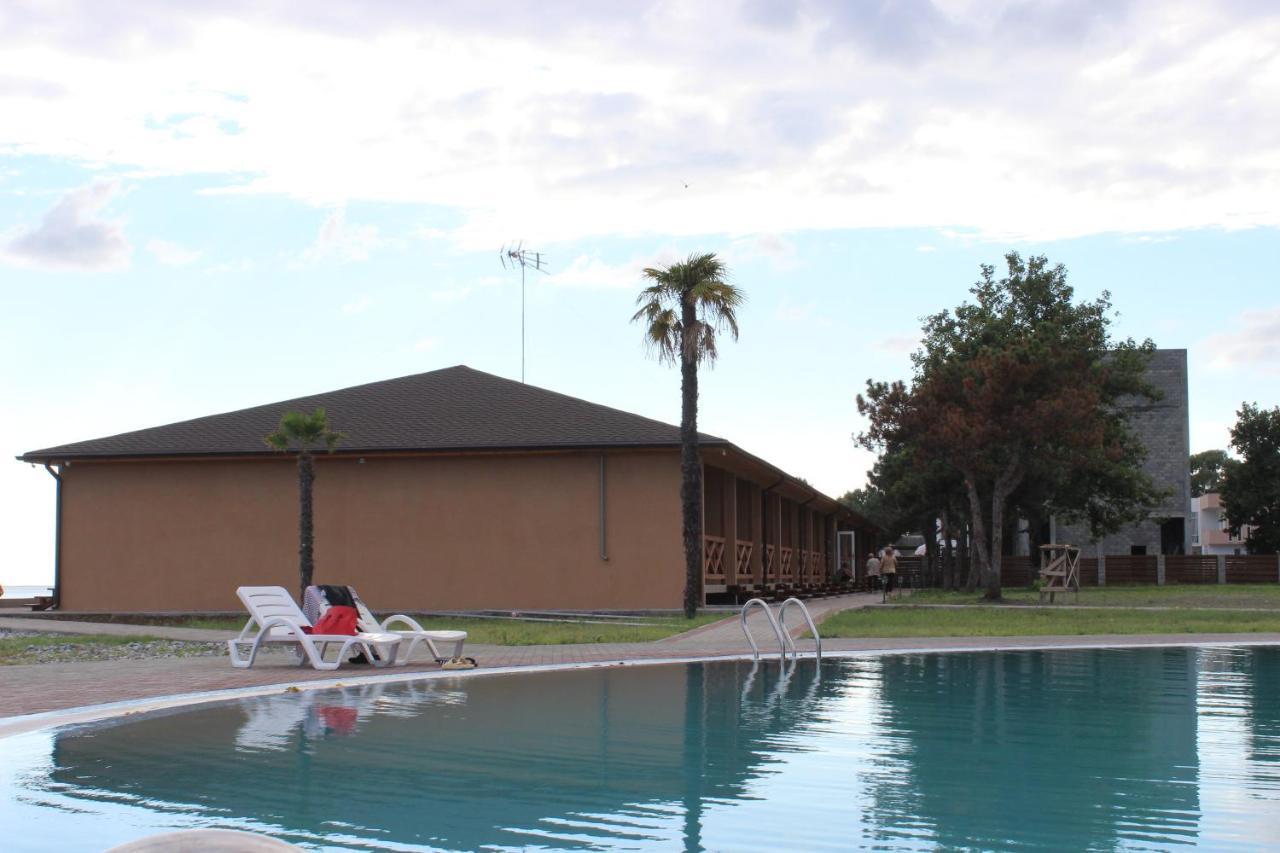 Napra Hotel Gantiadi Kültér fotó