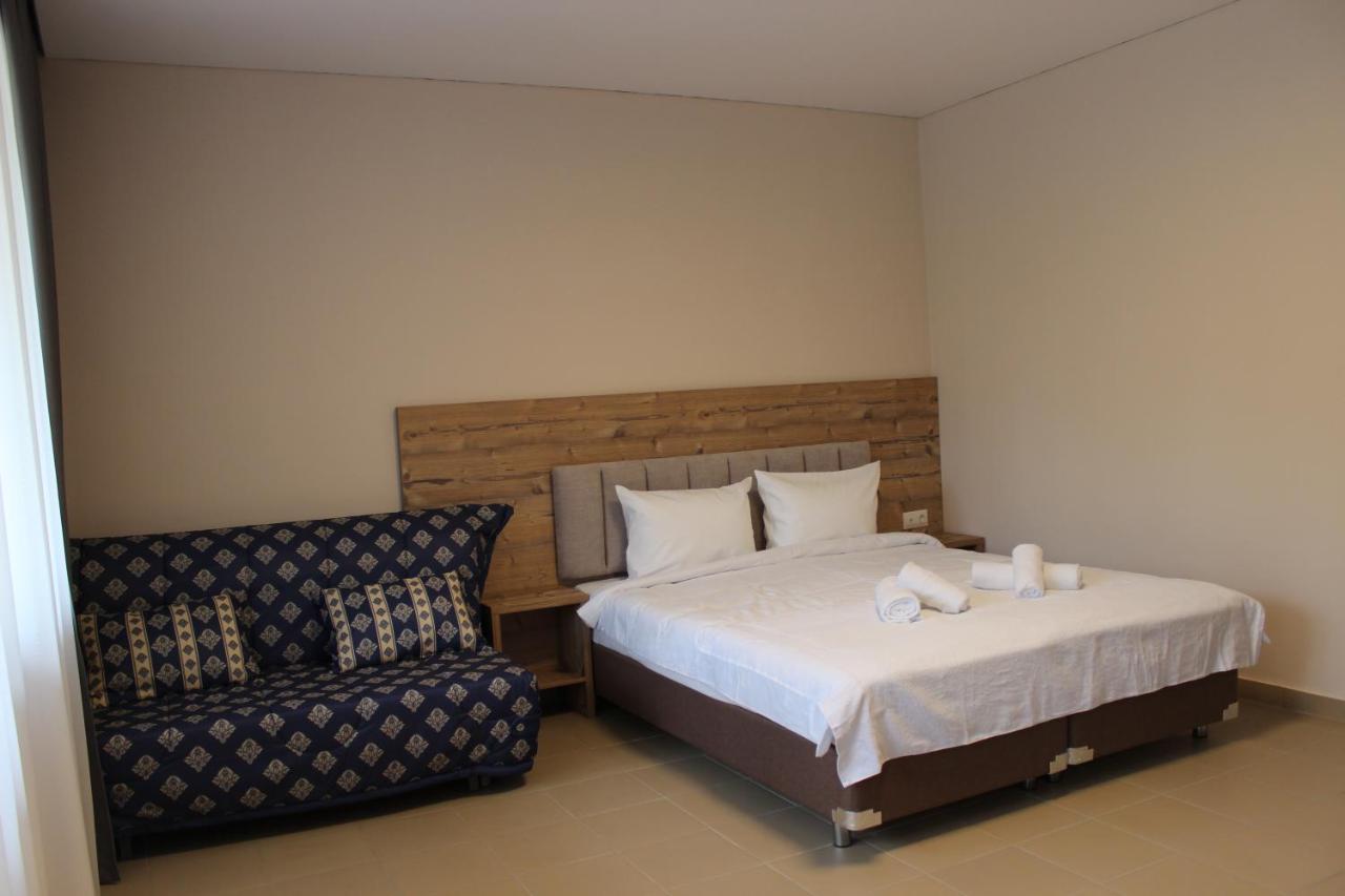 Napra Hotel Gantiadi Kültér fotó