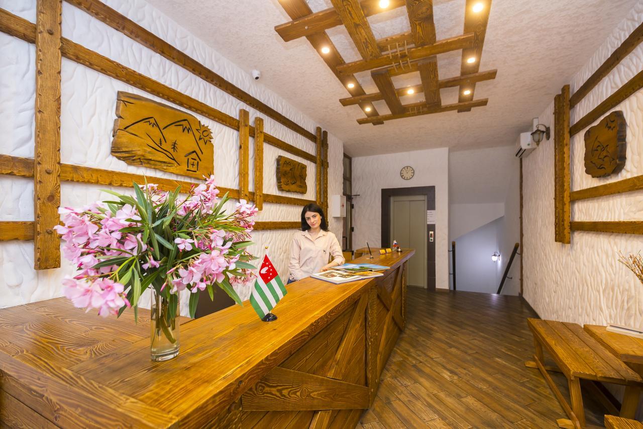 Napra Hotel Gantiadi Kültér fotó